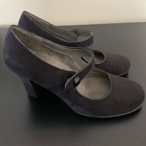 Suede Mary Janes with button